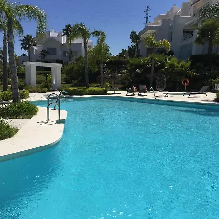 Alcazaba Hills Apartamento Estepona